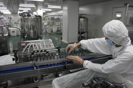 美丽保障专业护航 屈臣氏自有品牌与你一起成长